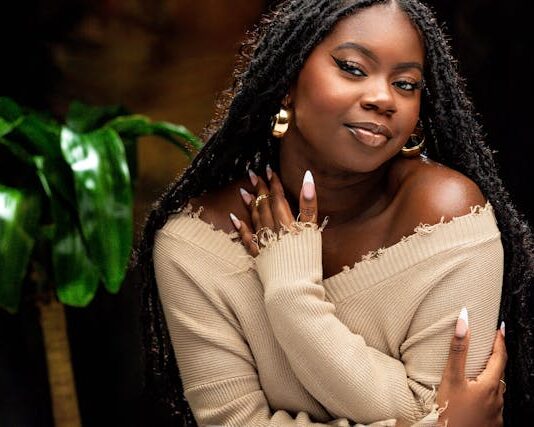 Can high choleric acid get nail glue off your skin? Can high choleric acid get nail glue off your skin?